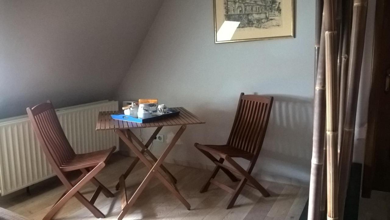 Le Fond De La Biche Bed and Breakfast Goutroux Esterno foto