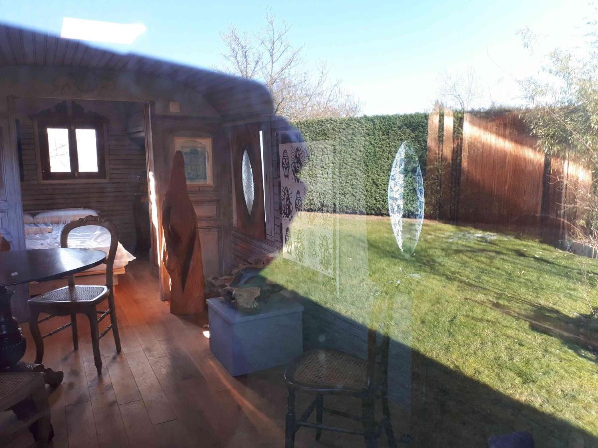 Le Fond De La Biche Bed and Breakfast Goutroux Esterno foto